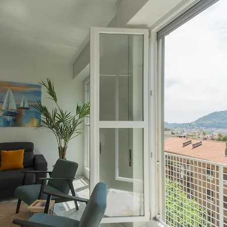 Panorama By Rent 아파트